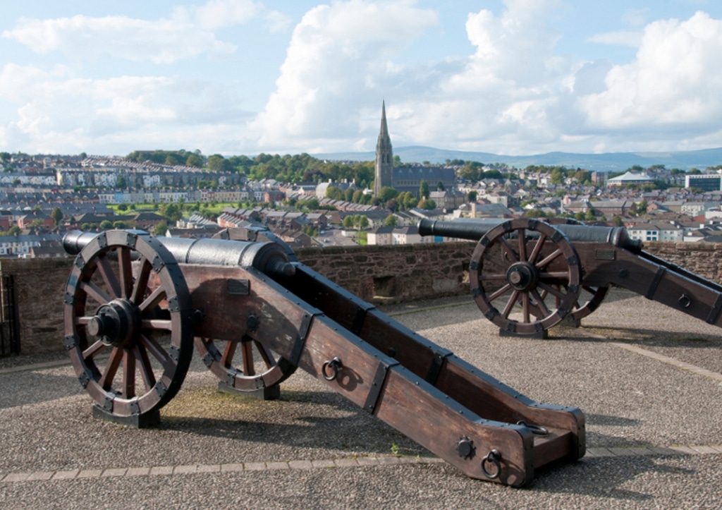 The Derry Walls are remarkable and must-see sights in Northern Ireland.