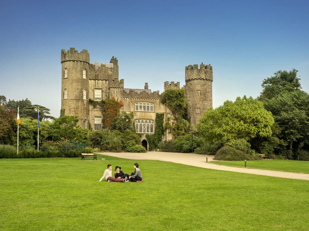dating spots in Raheny Ireland