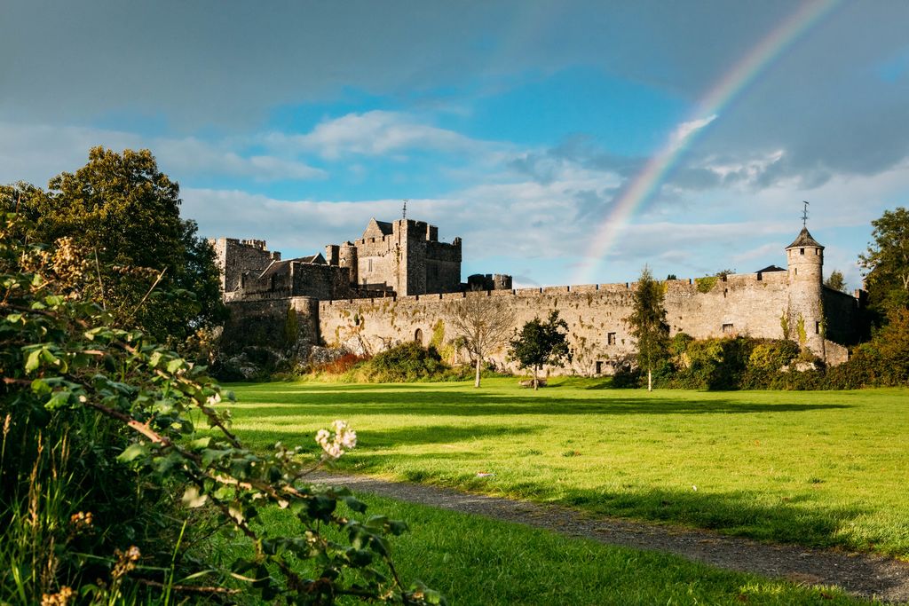When using our beginner’s guide to leprechauns, be sure to visit every rainbow you can.