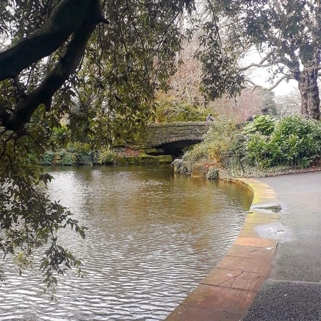 A scene from the movie was filmed in St. Stephen's Green