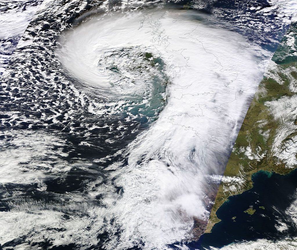 Storm Darwin (2014) – highest maximum wave height in Irish history