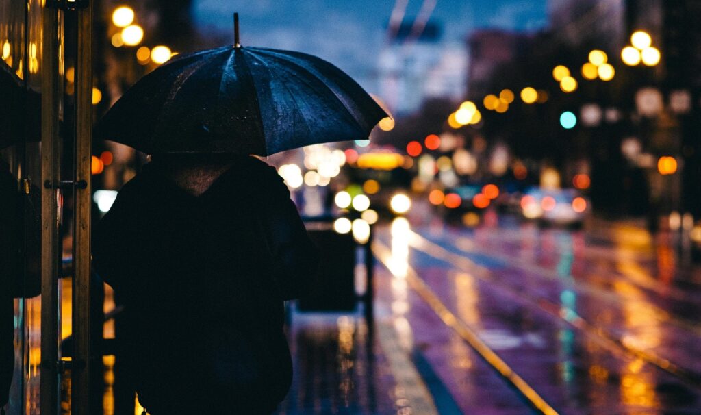 The weather is next up on our list of things that really annoy Irish people.