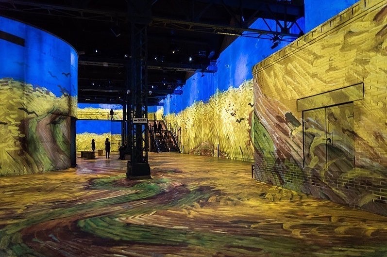 Visitors can enjoy some of the artists most famous works in a new and breathtaking fashion.