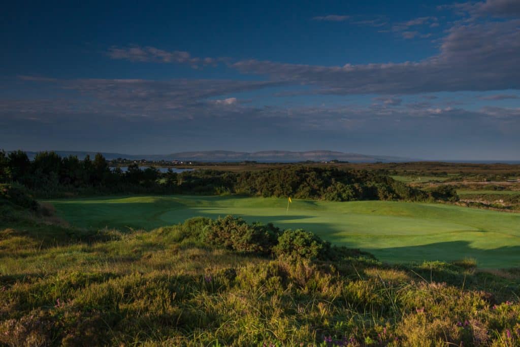 Found in the Gaeltacht, this is one of the best golf courses in Galway. 