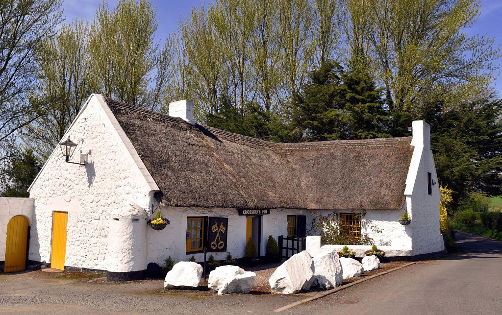 The Crosskeys Inn is Ireland's oldest thatched pub. 