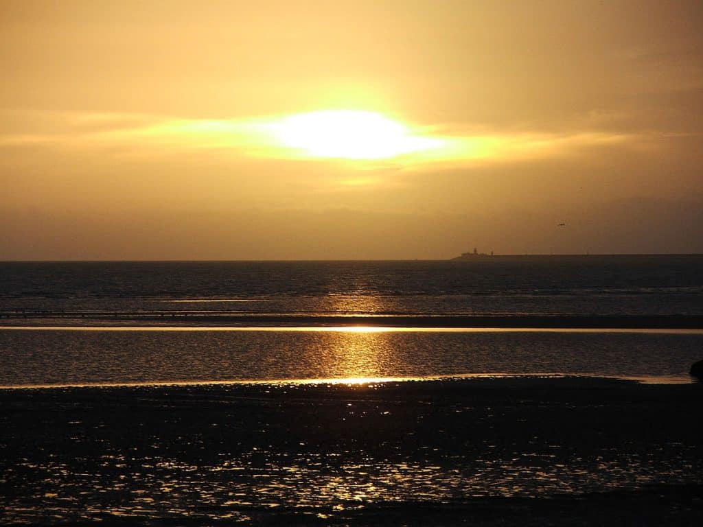 Nothing compares to a beach sunrise, and Sandymount is a stunning location to witness this morning ritual.