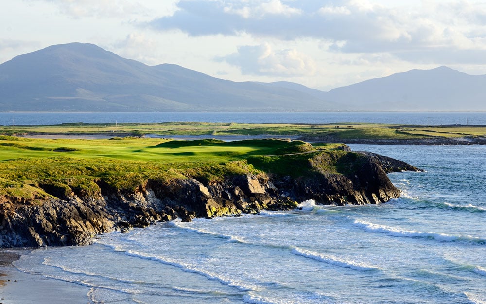 Tralee Golf Club sits on the shore of County Kerry.