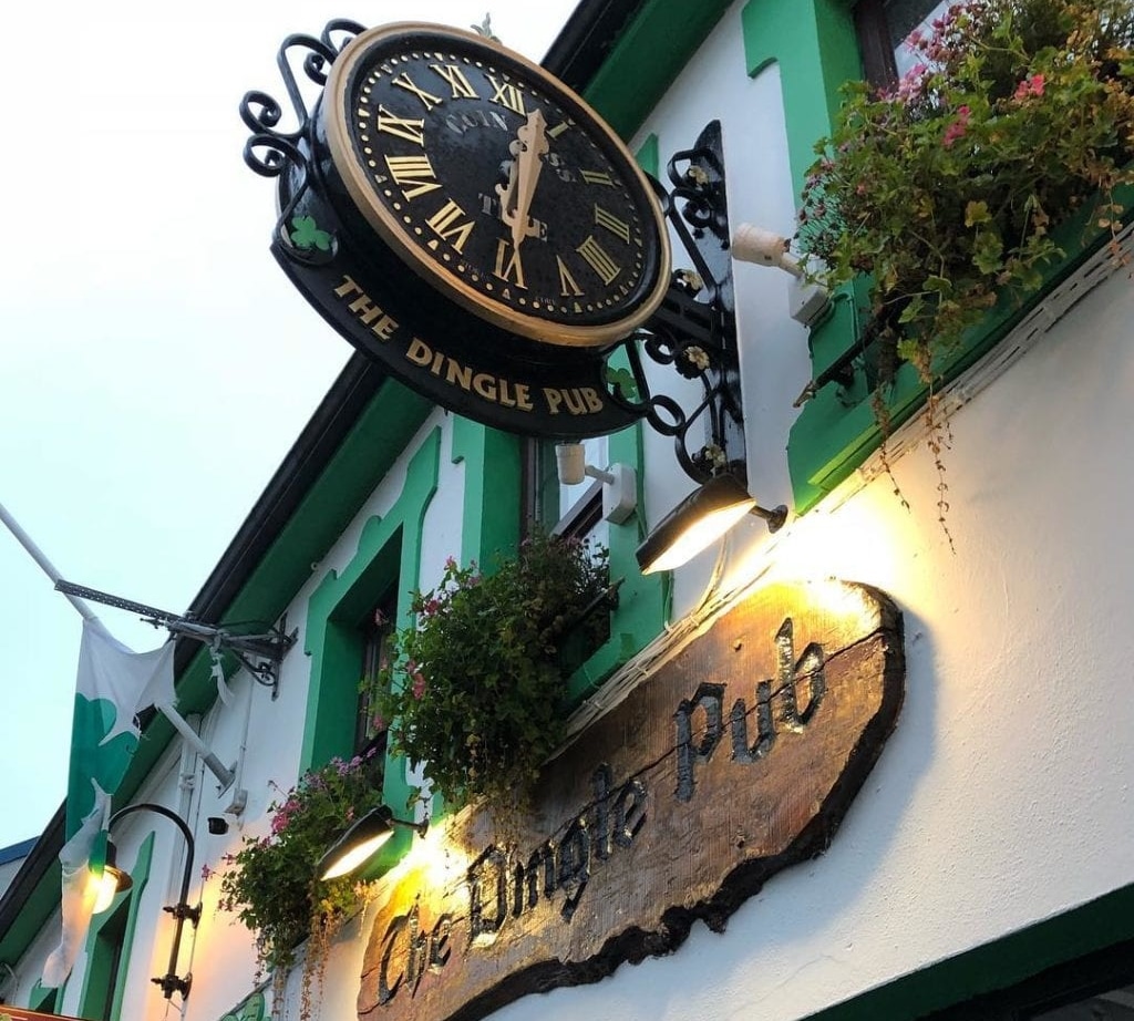 The Dingle Pub is home to nightly local musicians.