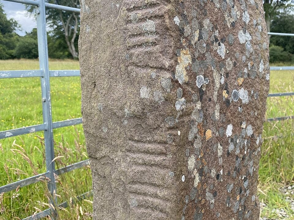 Detail of ogham in Dunloe Ogham site.